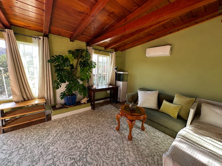 Cozy Guesthouse Near Lax, Sofi Stadium - Los Angeles, CA