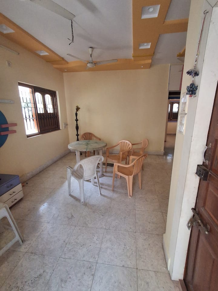 Star Homestay And Rooms - Valsad