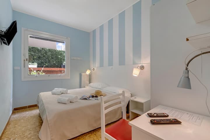 Hotel Del Golfo 52 - By Happy Rentals - Laigueglia