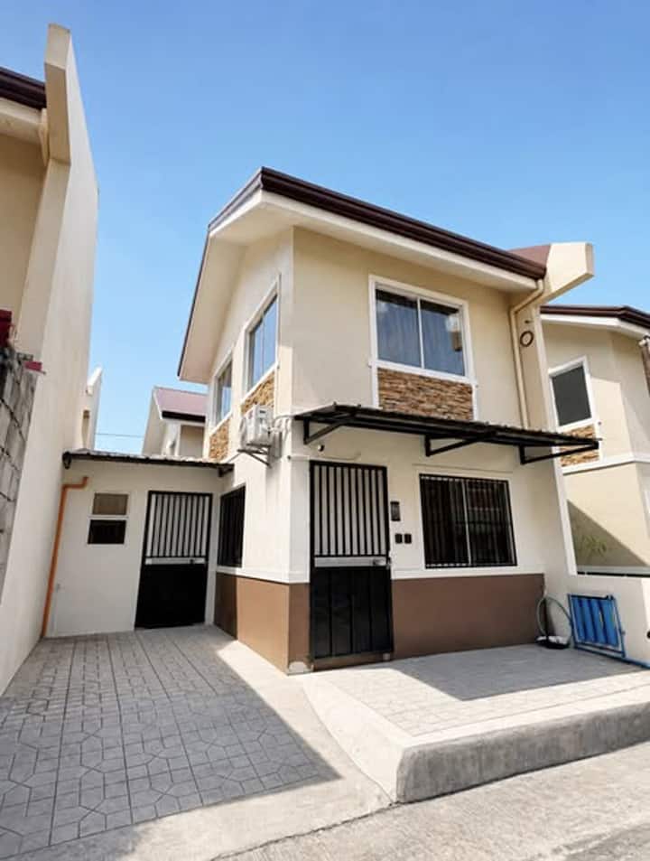 Minimalist Home Near Beach Netflix Wi-fi - Cavite