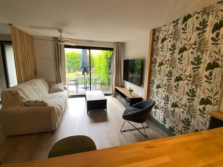 Maisonnette Calme, Accès Direct à La Nature. - Doussard