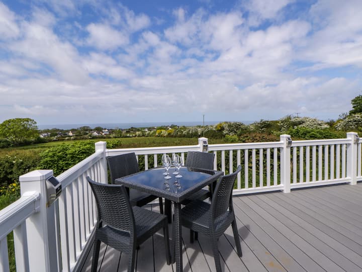 The Dorchester At Bay View - New Quay