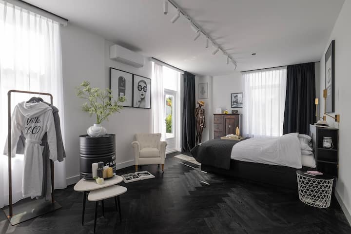 Villa Coco Chanel Kamer - Lisse