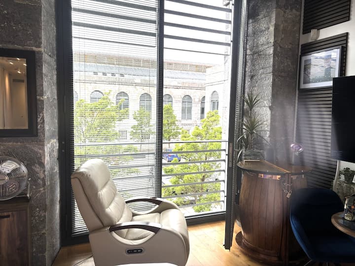 Tj's Apartment - Plymouth