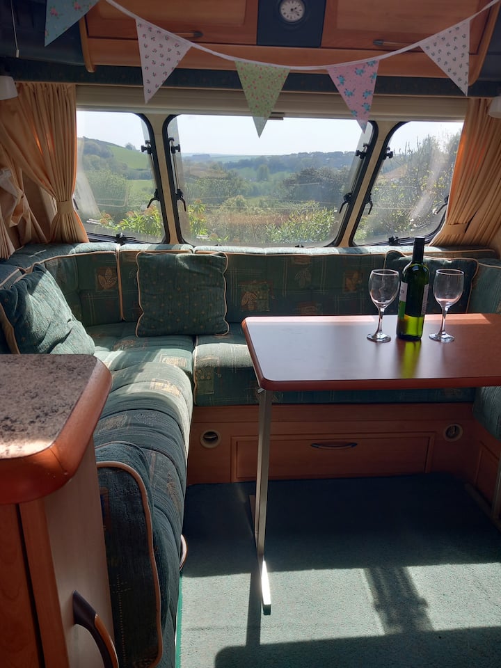 Kingsbridge, A Touring Caravan With Lovely Views - Kingsbridge