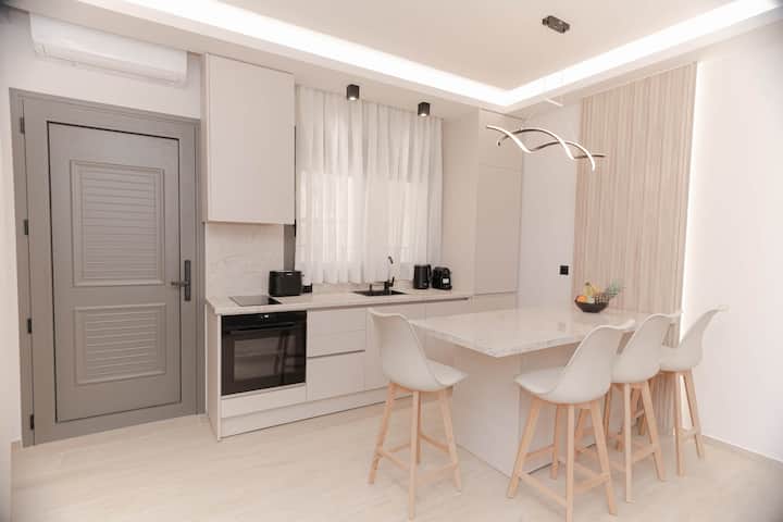Kandia Ground Quadruple Suite - Heraclión