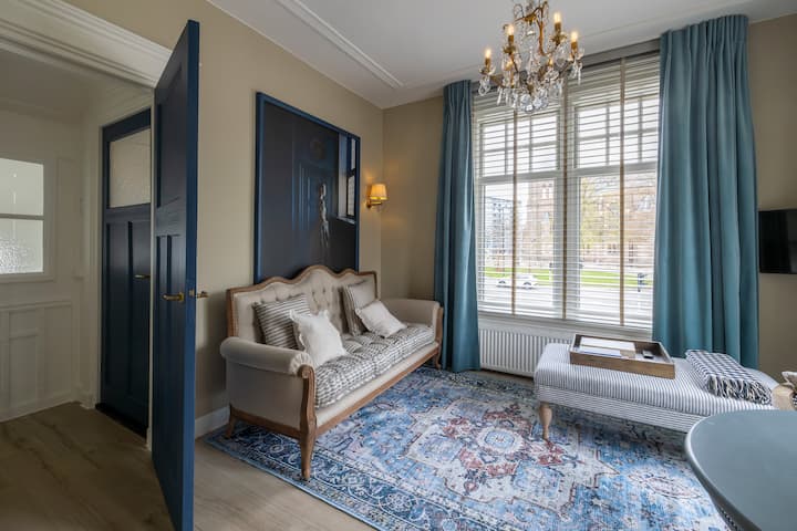Zenzez Boutique Apartments / Dutch Elegance - Apeldoorn