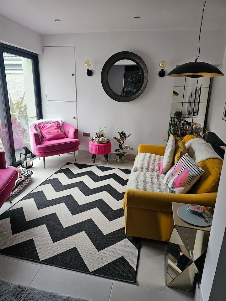Bright, Stylish House Only 10 Minutes From Galway - Galway