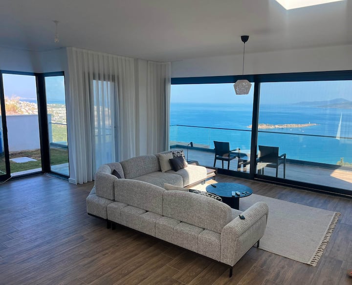 Fabulous Sea View Luxury Villa For Rent In Bodrum - Turkey