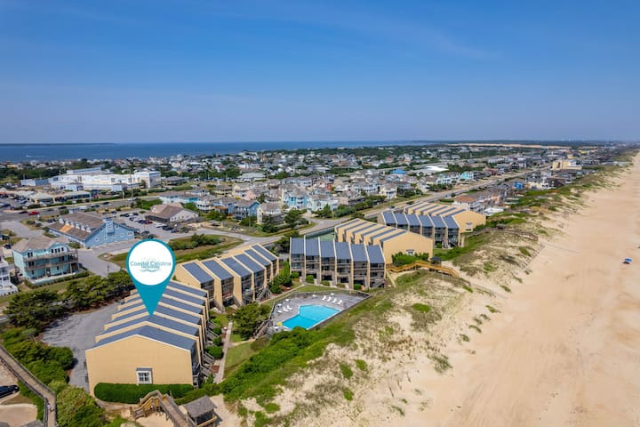 House Of The Rising Sun: Oceanfront W/views! - Manteo, NC