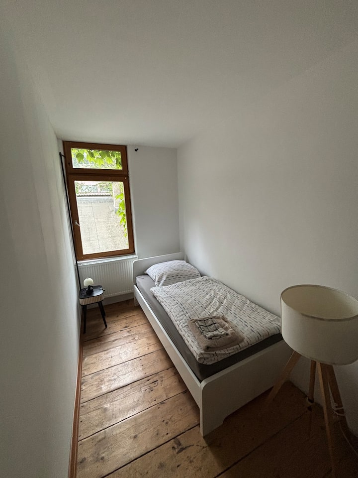 Zentrale 5 Zimmer Wohnung In Offenbach - Frankfurt pe Main