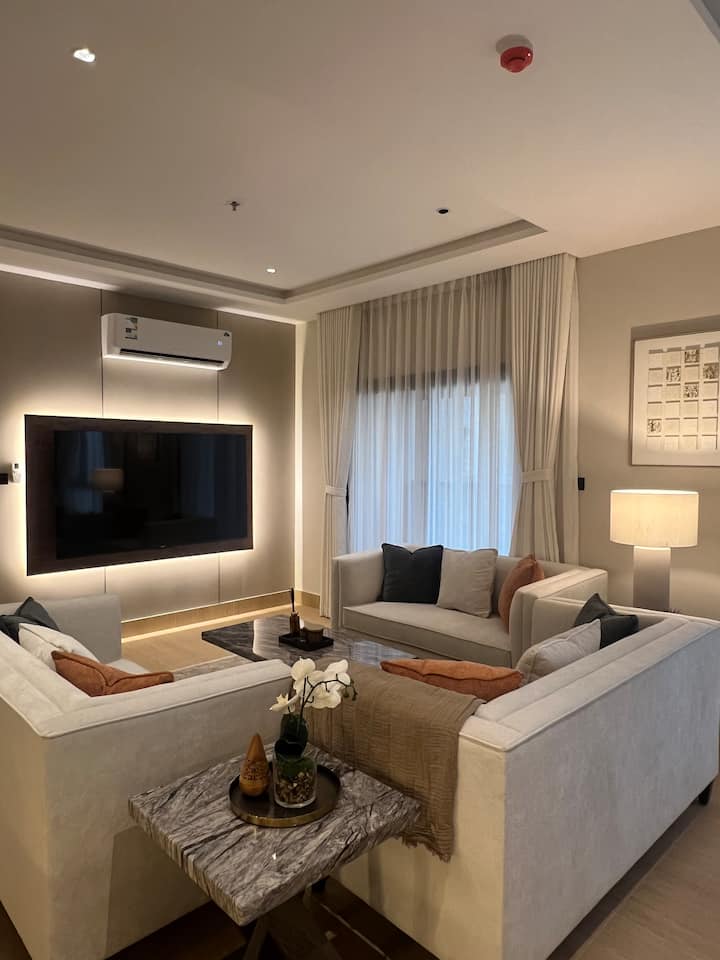 Aura Living 3bd W/ Balcony شقة راقية مع بلكونة - Dammam