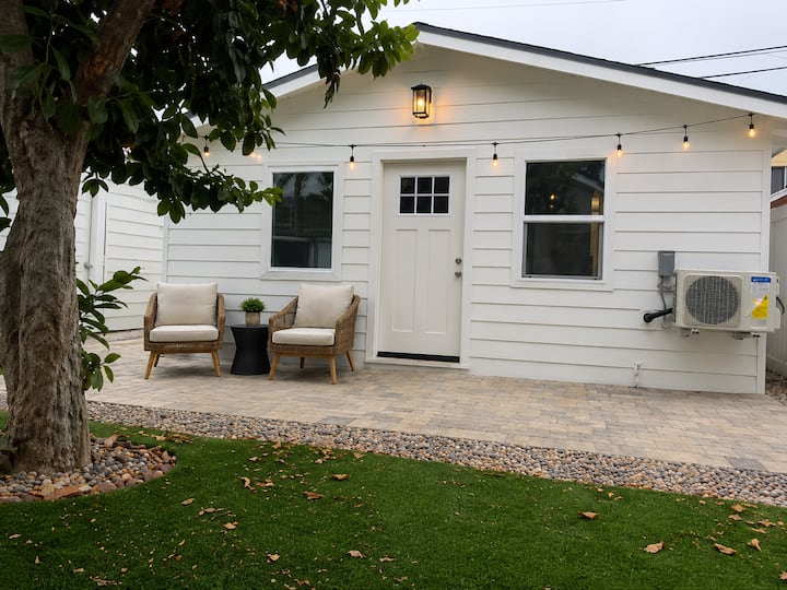 Private Modern 1br Near Beach & Belmont Shore - Long Beach, CA