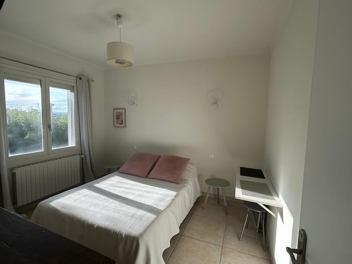 Vauvert - Une Chambre Entre Nîmes Et Aigues-mortes - Vauvert