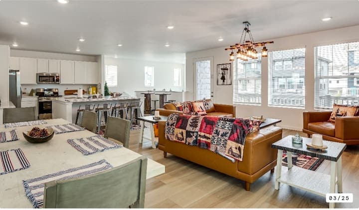 Entire 4br Home Near Denver & Dia (Choose Comfort) - ソーントン, CO