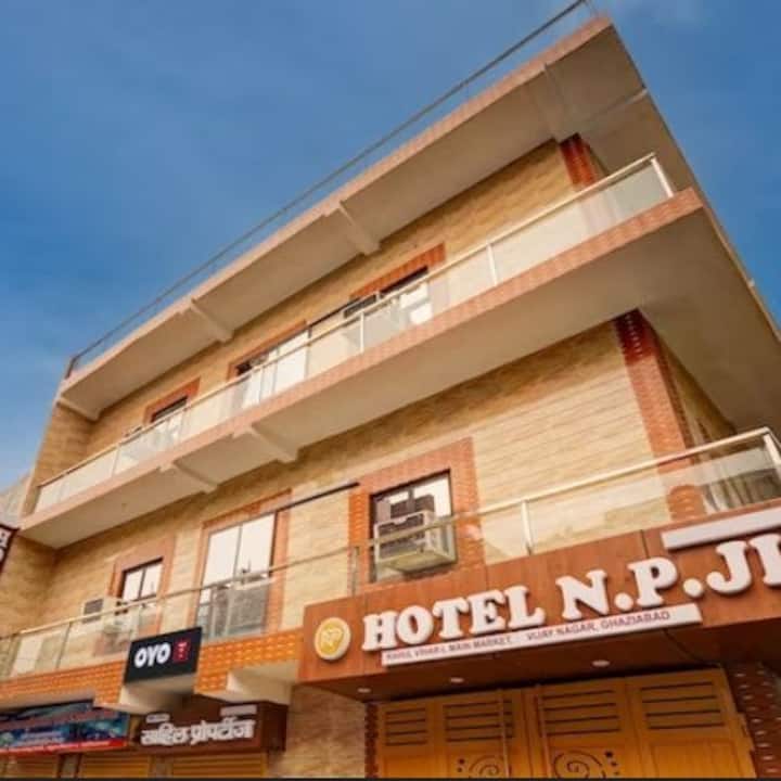 Hotel Np Ji Hotel & Pg - Ghaziabad