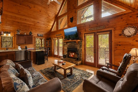 Mountain View Retreat cabin in Sevierville - Photo 5