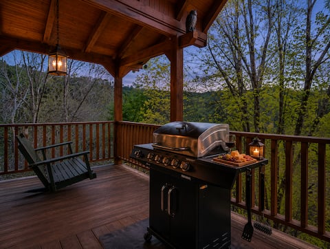 Mountain View Retreat cabin in Sevierville - Photo 4