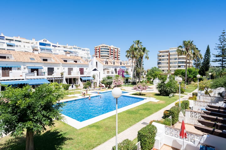 Casa Sauce | Terraza Y Piscina | Fuengirola - Fuengirola