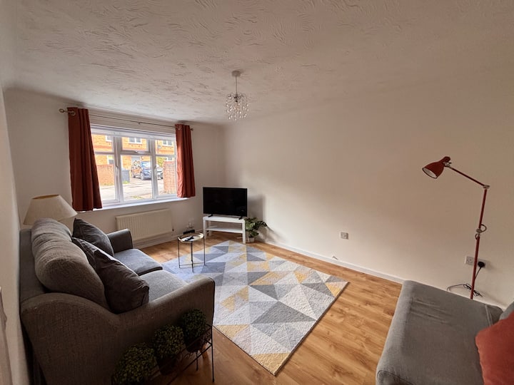 Fairway House - Kettering Klv With Parking - Kettering