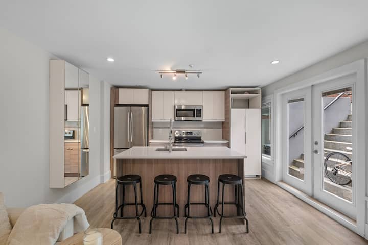 Great Basement Suite In Arbutus Ridge For 2 - Vancouver