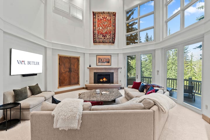 West Vail 5br River-view Home - Vail, CO