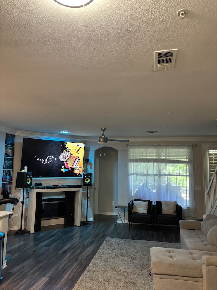 Suite Tranquila + Parking Incluido - Round Rock, TX