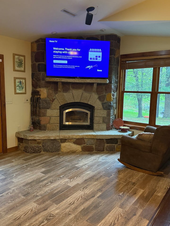 Waupaca Wellness Retreat: Private Beach+ Elite Gym - Waupaca, WI