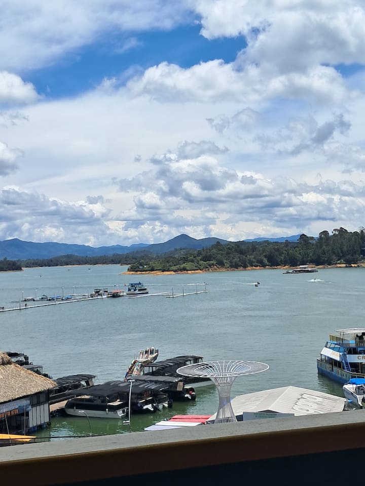 Apartamento Balcones De Guayacan - Guatapé