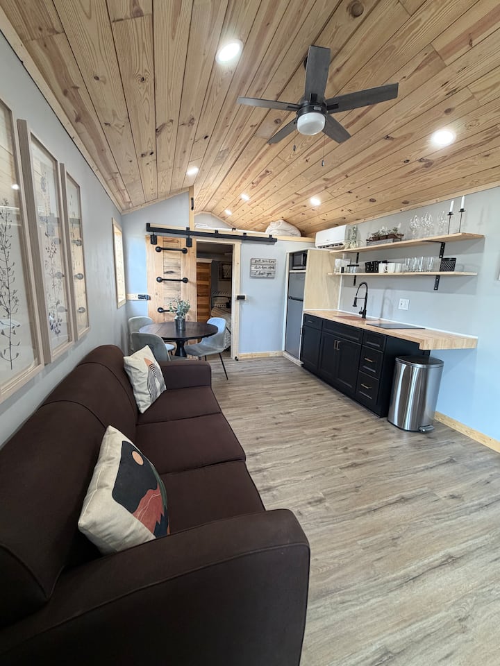 Tiny Duck 2- Lake Wateree Tiny House With Kayaks - Lake Wateree, SC