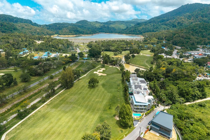 *Golf Retreat Stunning Course Views Sleeps14 V325 - 普吉府