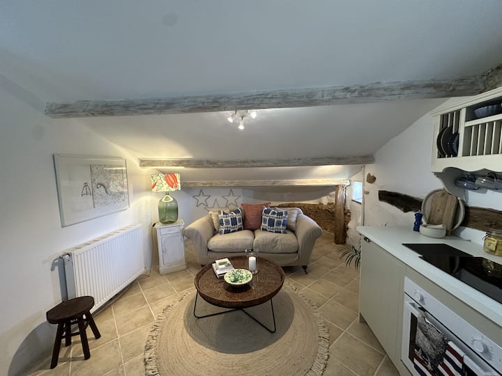 Beautiful Stone Gite With Breathtaking Rural Views - Lot-et-Garonne