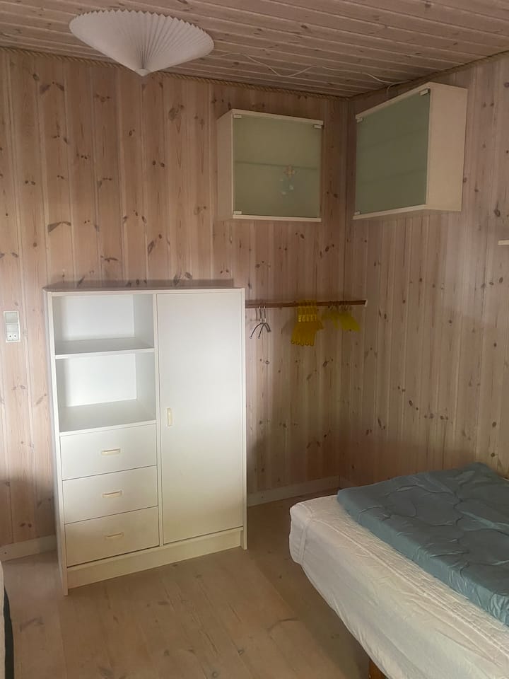 Dhomë gjumi 2