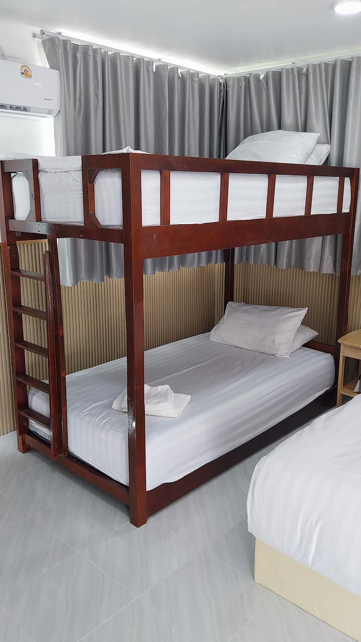 Comfortable Studio For 4, Near To Beach And Pier! - Ko Tao
