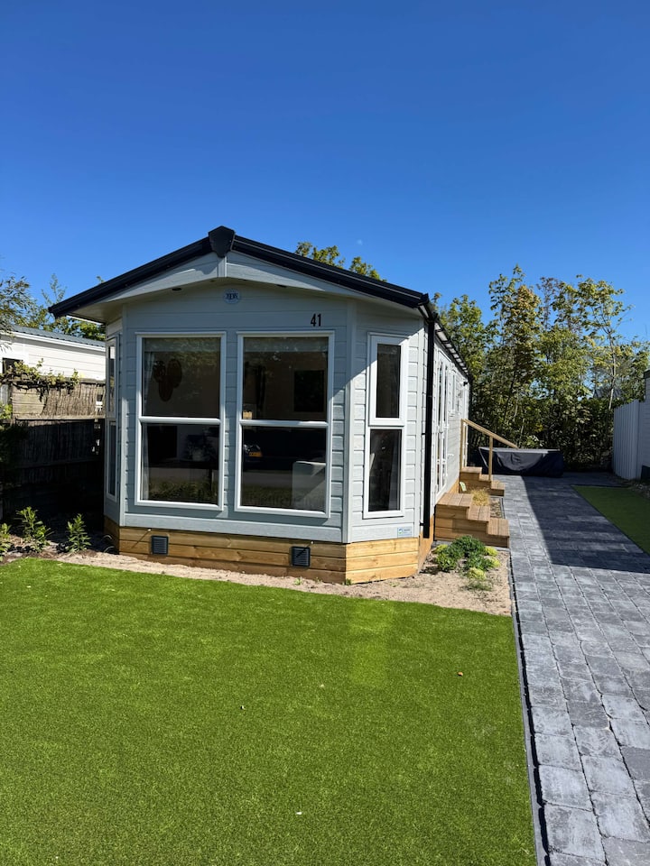 J 041 Nieuw Chalet! - Petten