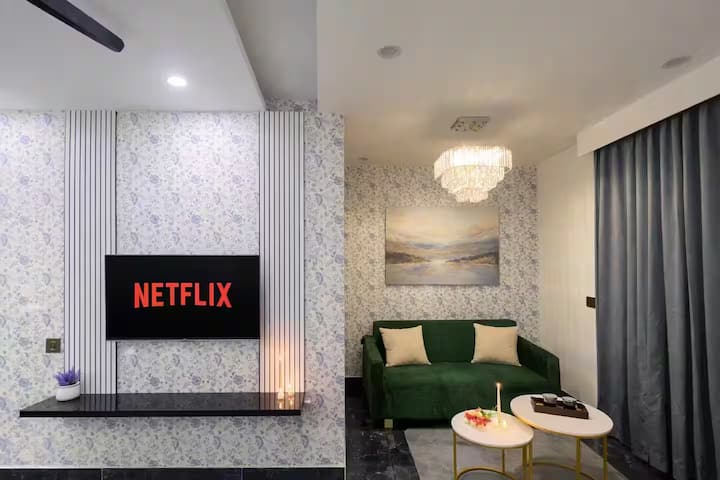 Signature Suite 1 | Near Aiims Delhi | Green Park - Nowe Delhi