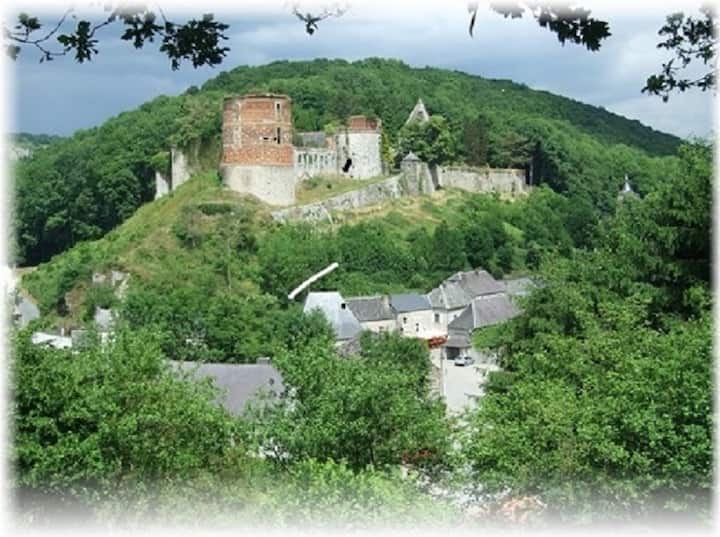 Gite Pointe De Givet  Hierges - Givet