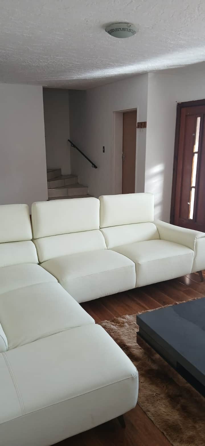 3 Bedroom Flat In Cambridge - East London