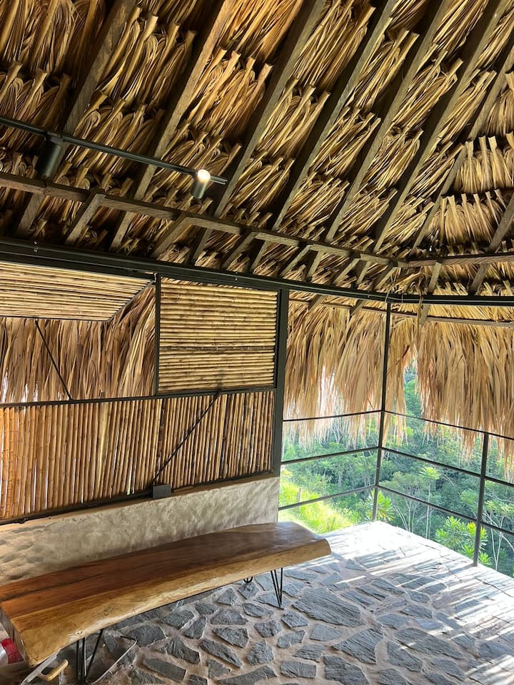 Near To Santorini, Rio Claro, Doradal, Napoles. - Antioquia
