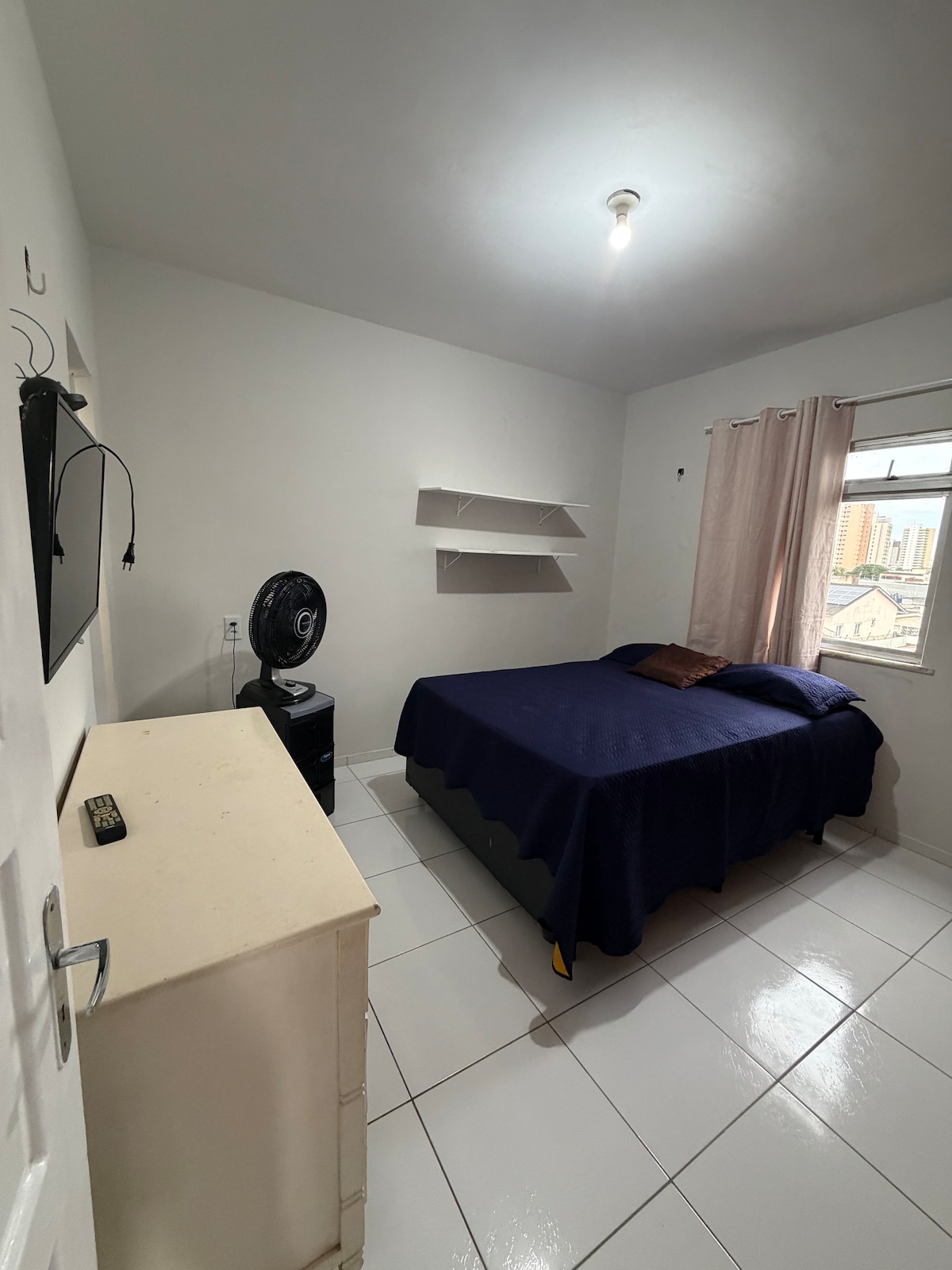 Foto do anúncio de Quarto confortável em uma ótima localização no Aldeota