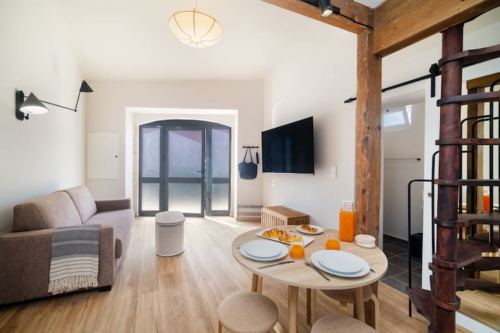 Peaceful Coastal Escape In Oeiras - Oeiras