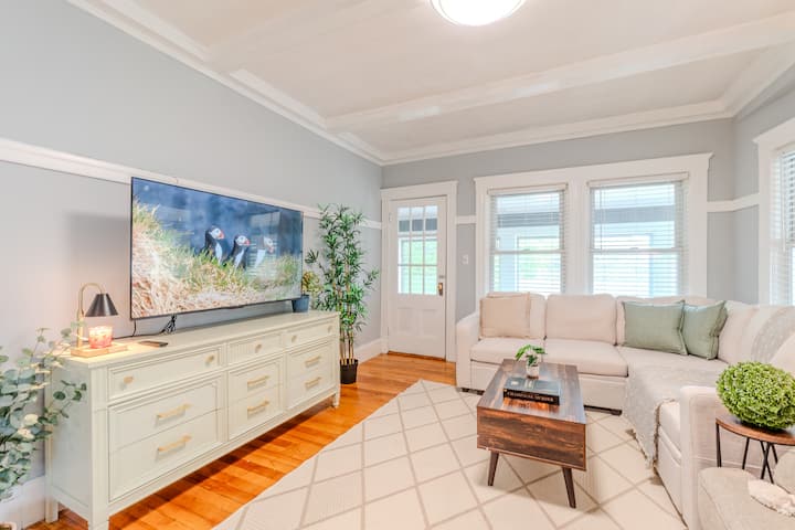 Cozy Boston 3bed|1bath+game-room! - Arlington, MA
