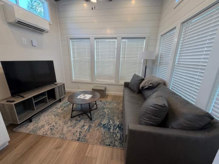 Riverbend Retreat #1 | Modern Tiny Home - Vicksburg, MS