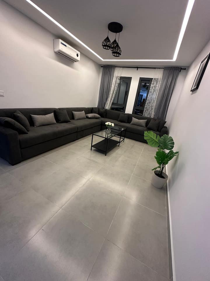 Modern 2br Apartment W/ Ac & Elevator - Martil