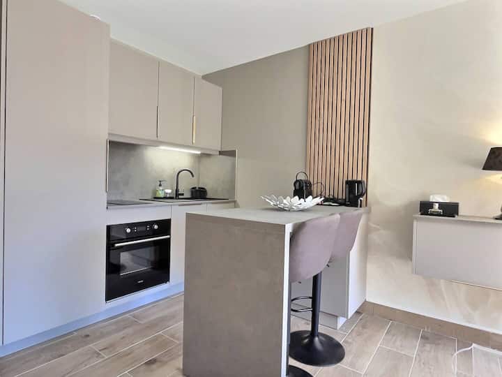 Le P’tit Cocon – ÉLégant Appartement Avec Terrasse - Cavalaire-sur-Mer
