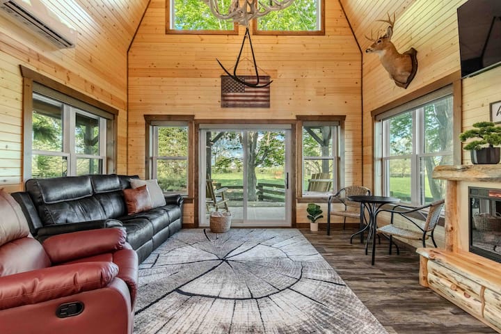 The Retreat At Cabin Creek Farms - Indiana