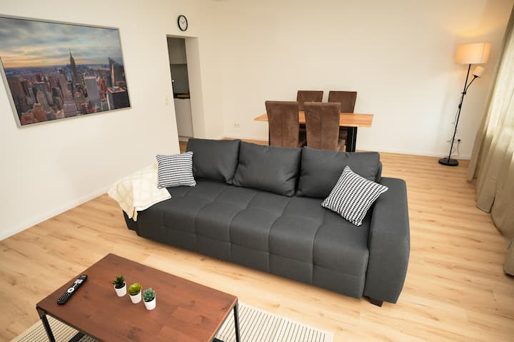 Neu Renoviert An Der Ahr | Parkplatz Inklusive - Rech
