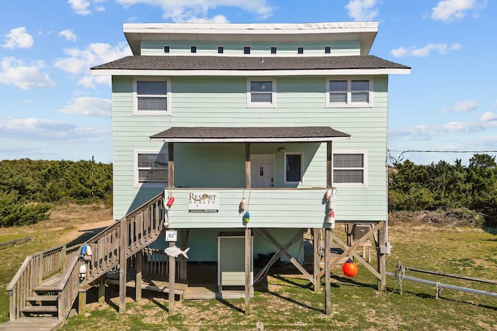 Direct Oceanfront Avon Escape | 3br Beachfront - Avon, NC