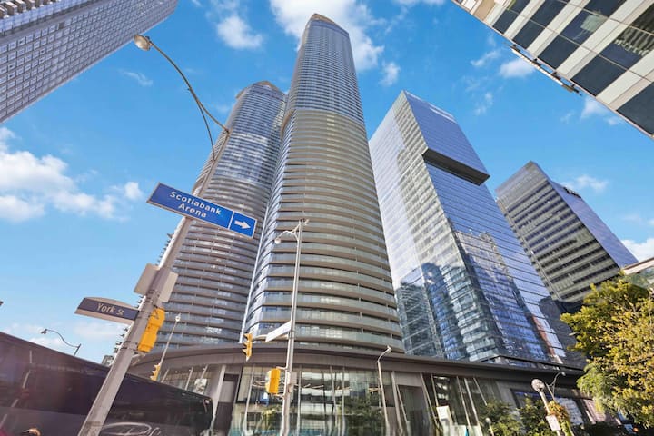 Premium 2br Downtown Retreat With City Views - 토론토