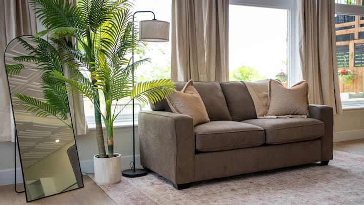 Penthouse Lounge: Pool, Sauna, Hot Tub, Waterview - Gatineau